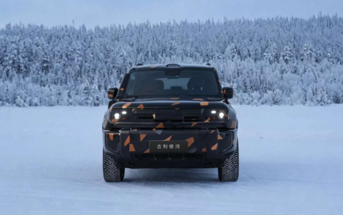 Внедорожник от Geely претендует на место Дефендера