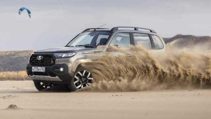 Перекрестное опыление: что изменилось в популярном русском джипе