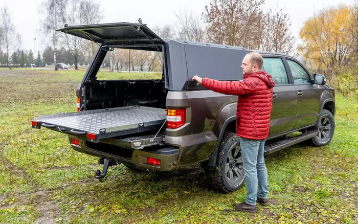205 сил, гидроавтомат, полный привод — в РФ привезли «почти Silverado»
