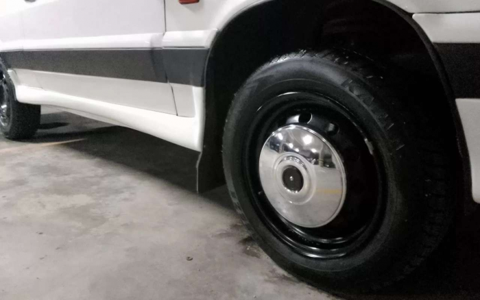 Очень странную вазовскую «пятнашку» выставили на продажу