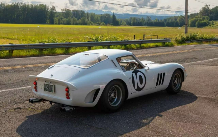 Продается одна из самых дорогих машин в мире — вы оферрареете от цены