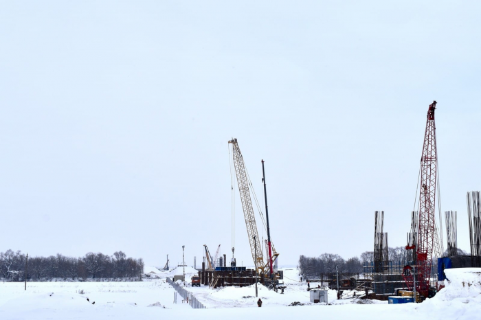 Строители моста через Оку под Рязанью завершили монтаж пролетного строения путепровода на левом берегу