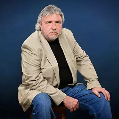 В СССР тоже делали «иномарки с другими шильдиками»? Разбираемся!