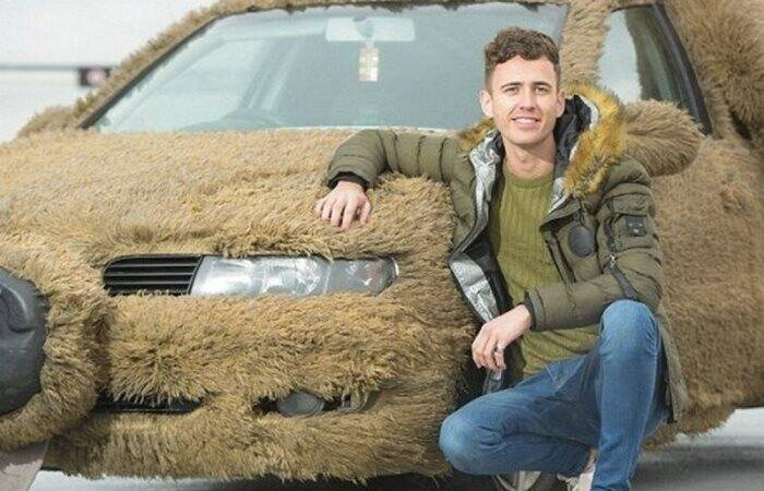 Как парень отучил свою девушку от привычки просить подвезти её на машине по поводу и без