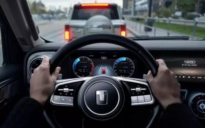 Популярный в России рамный внедорожник подготовили для наших суровых условий