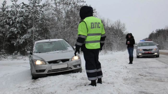 Как безопасно остановить автомобиль при внезапном отказе тормозов