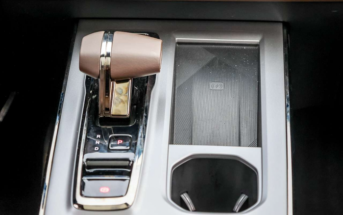 Полный привод, приемлемая цена  — большой тест свежих китайских кроссоверов