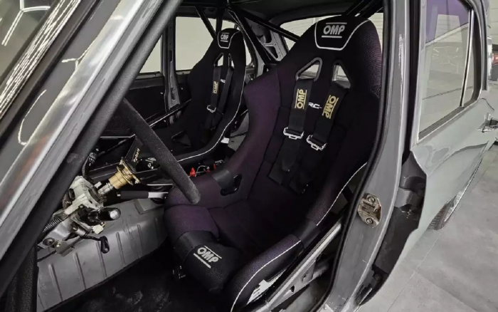 В России продают уникальную Волгу за 10 млн рублей: что в ней особенного?