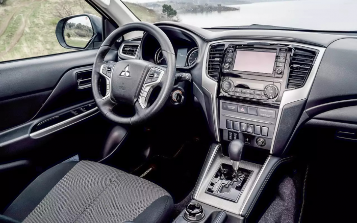 Надежная машина для семьи и бездорожья за 1,5 млн: что с ней не так?