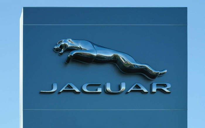 Jaguar готовится к прекращению производства автомобилей: разбираемся в причинах