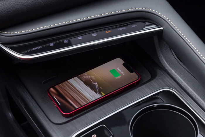 Bestune B70 готовится к выходу в России