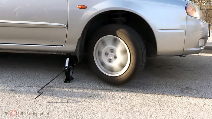 Как завести машину если сел аккумулятор