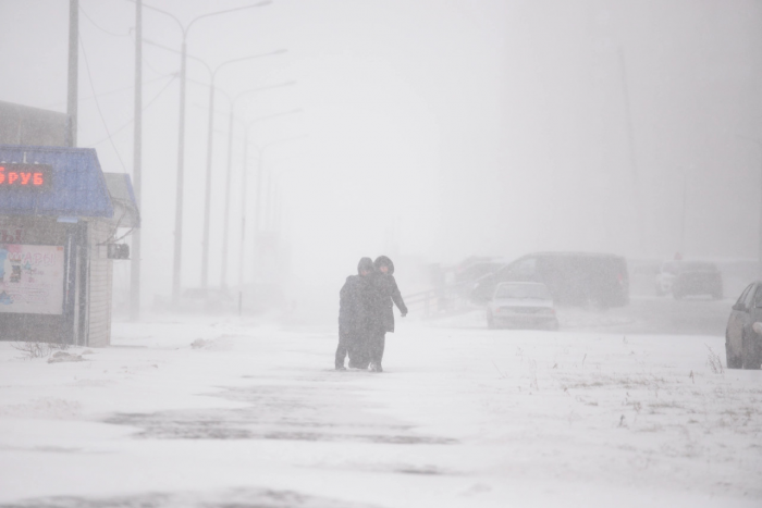 МКАД - всё. Снежный апокалипсис накрыл Москву и Подмосковье. Досталось даже поездам и электричкам