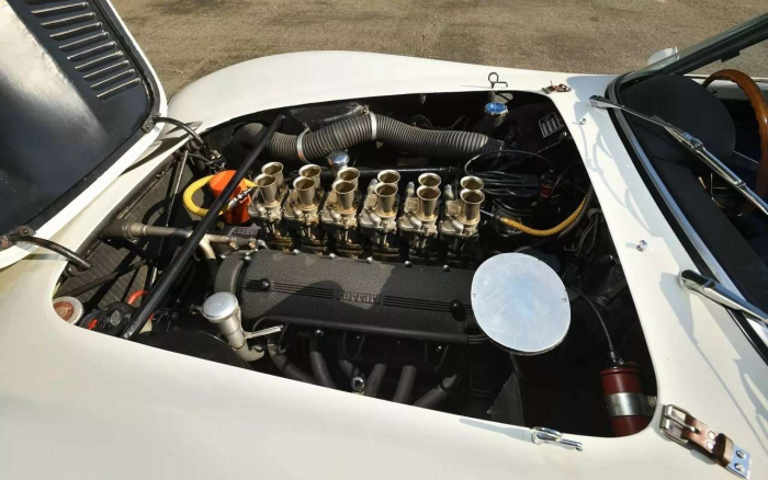 Продается одна из самых дорогих машин в мире — вы оферрареете от цены