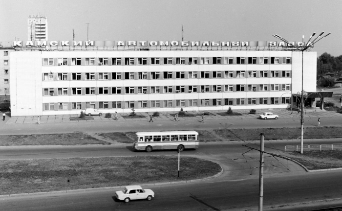 От омнибуса до электробуса: история общественного транспорта