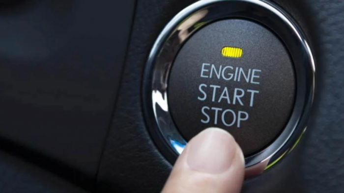 Почему автолюбители массово отказываются от системы Старт-Стоп после запуска двигателя