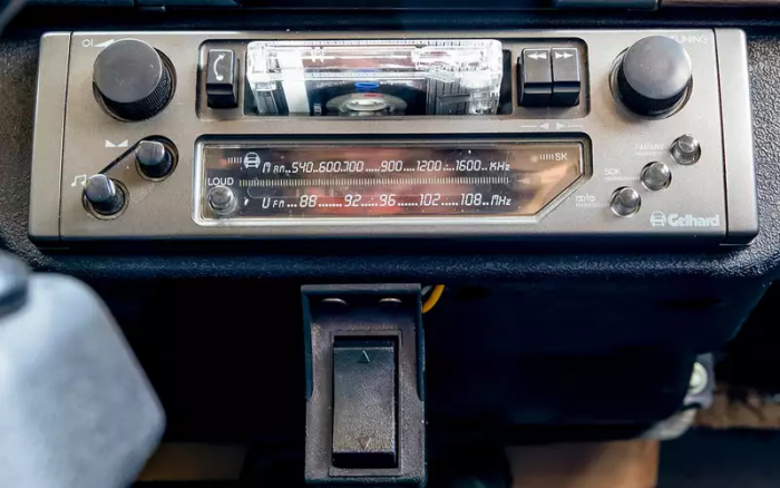 Москвич-2141 первых выпусков: какие на него были надежды!