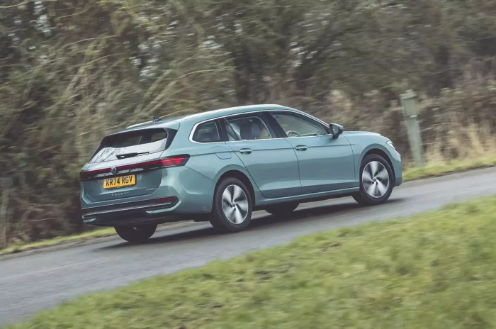 Новый универсал Volkswagen Passat — сколько он будет стоить в РФ?