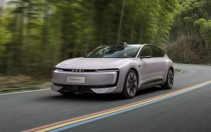 Первая Audi без фирменных колец начала поступать к дилерам: подробности