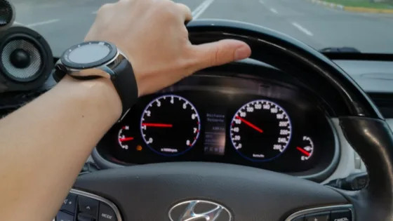 На какой скорости автомобиль расходует меньше всего бензина