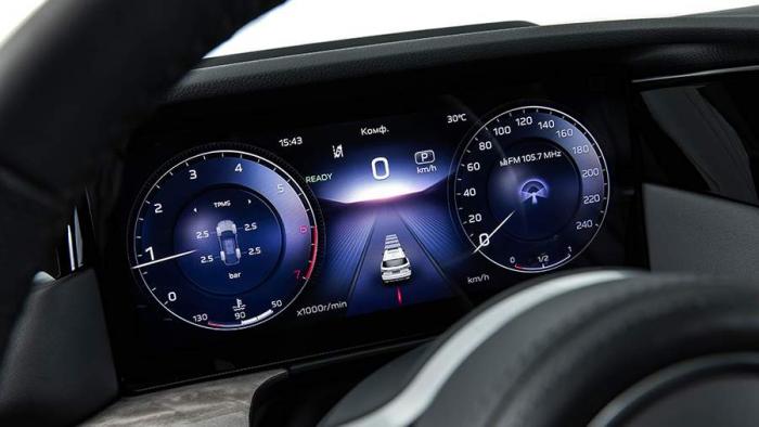 Флаги на башнях: китайский премиум показал свое лицо