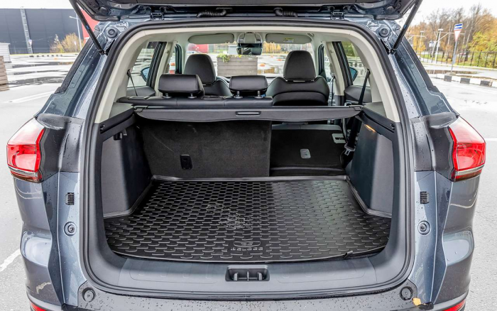 Выбираем кроссовер за 3 млн рублей — да, китайский, конечно!