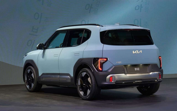 2,7 млн рублей: Kia показала новый недорогой кроссовер