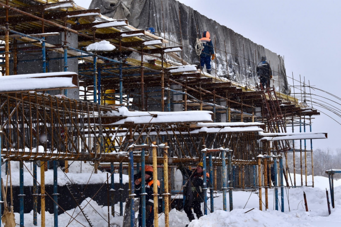 Строители моста через Оку под Рязанью завершили монтаж пролетного строения путепровода на левом берегу
