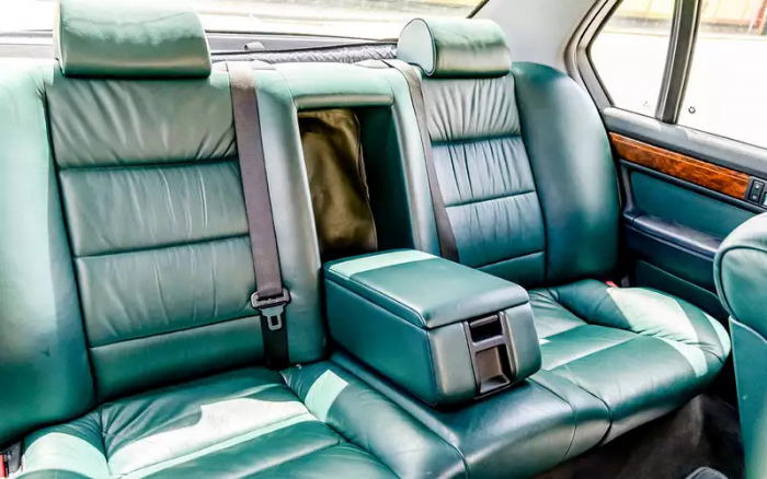 Секрет его молодости: BMW, который похож на BMW