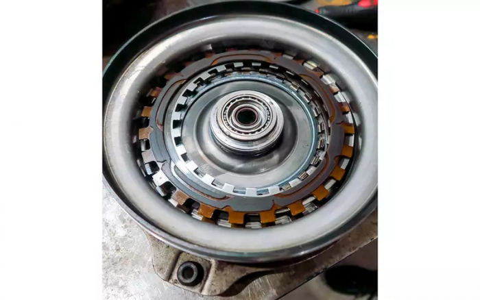 Реанимируем важную деталь автоматической коробки — разбор «За рулем»