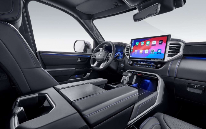 Самый надежный внедорожник Toyota начали продавать в России: сколько он стоит?