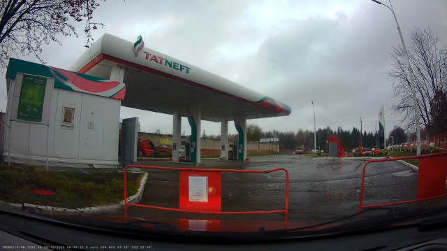 В сети пишут о том, что многие АЗС компании "Татнефть" закрыты и не продают топливо