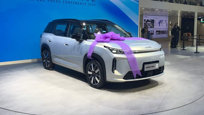 Машины будущего: дебюты автосалона в Гуанчжоу