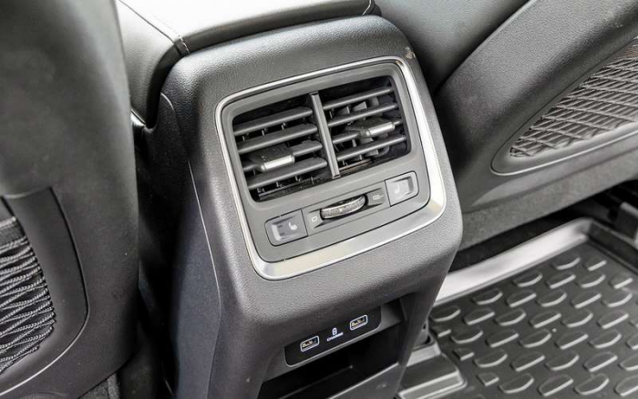 Выбираем кроссовер за 3 млн рублей — да, китайский, конечно!