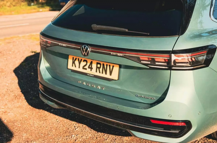 Новый универсал Volkswagen Passat — сколько он будет стоить в РФ?