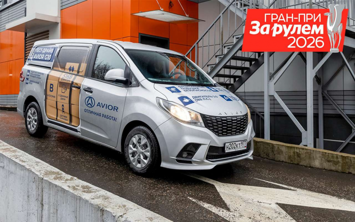 Дизель, механика, задний привод — добротный фургон подешевел на 300 тысяч