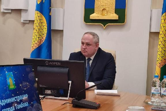 "Войти в историю, а не влипнуть в неё": Максим Косенков о ремонте набережной, дефиците водителей и диалоге с тамбовчанами