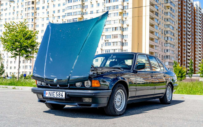 Секрет его молодости: BMW, который похож на BMW