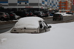 Снежное забвение. Фото барнаульских автомобилей, ставших частью зимнего пейзажа