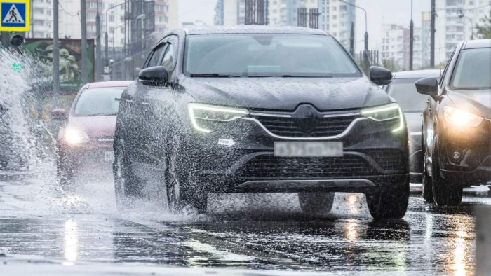 Вот так номер: водители легковушек получают штрафы до 600 тыс. из-за грузовиков