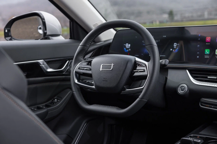 Bestune B70 готовится к выходу в России