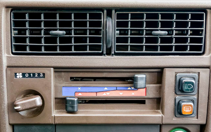 Москвич-2141 первых выпусков: какие на него были надежды!