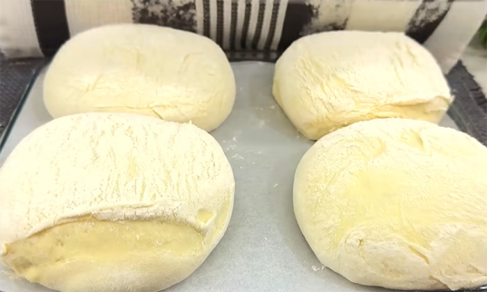 Круглая пористая чиабатта: кулинарный шедевр от итальянских пекарен