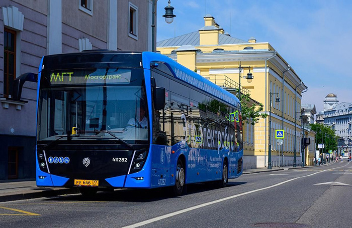 В четырех округах Москвы появятся 13,5 километра выделенных полос