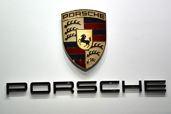 Автокомпания Porsche может покинуть Россию не по своей воле