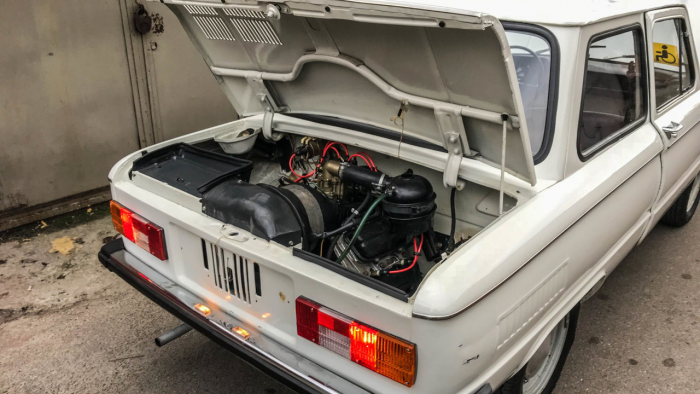 Почему двигатель на Запорожце ставили сзади, а не спереди