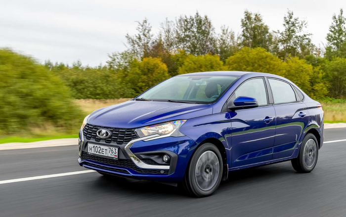 Лада Искра против конкурентов — большой тест недорогих седанов