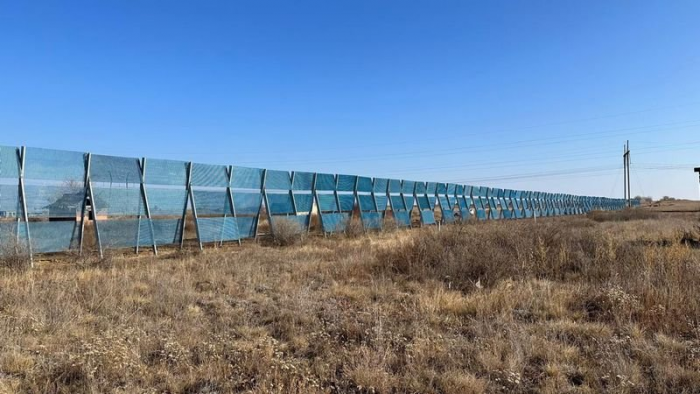 В Карагандинской области тестируют новую систему защиты дорог от снежных заносов