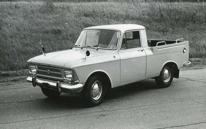 Буратино, Стиралка, Каблук — как появились имена грузовых Москвичей