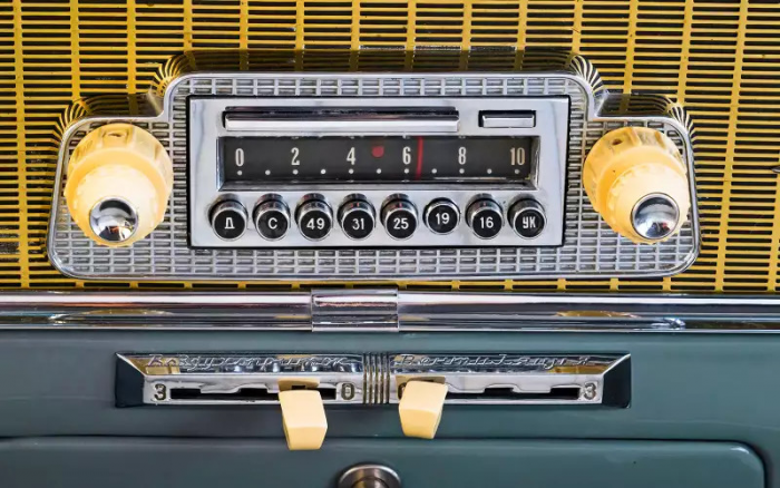 Зачем СССР скопировал американский Packard — история Чайки ГАЗ-13